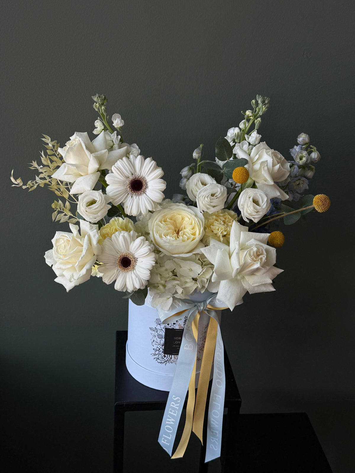 "Sun And Sea" bouquet in Dallas TX, elegant fresh flower arrangement for same-day delivery