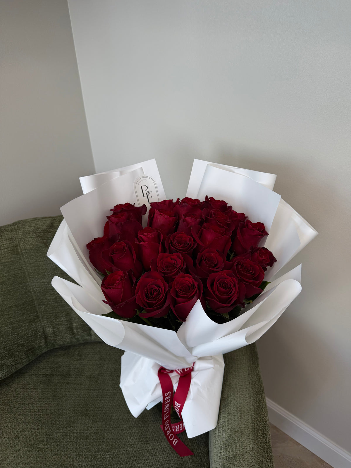 “2 Dozen of red roses”
