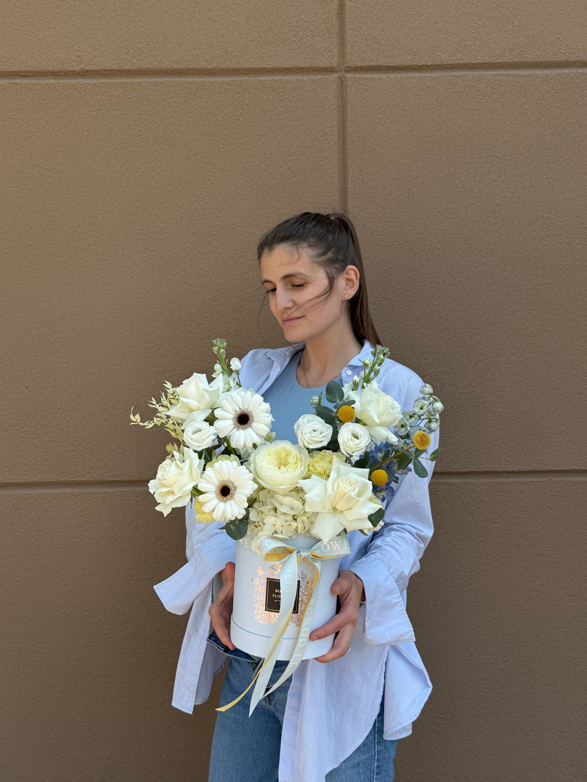 "Sun And Sea" bouquet in Dallas, elegant fresh flower arrangement with same-day delivery